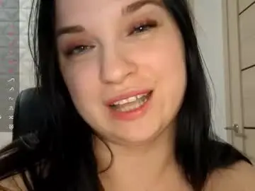 Karylhargest  live sex cam