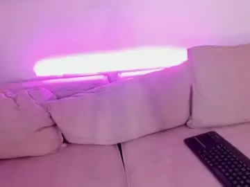 Khloe_benson  live sex cam