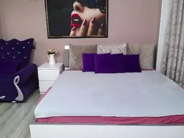 Lilithreys  live sex cam