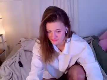 Luna_helga  live sex cam