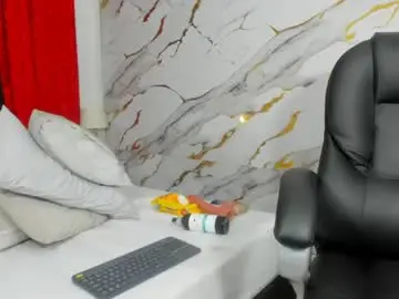Luna_marron  live sex cam