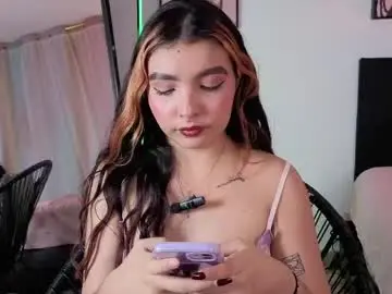 Maiamancini  live sex cam