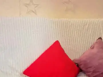 Miu_in_chains  live sex cam