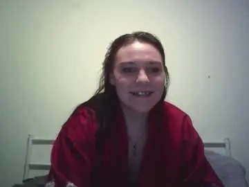 Poundedsnowbunny  live sex cam