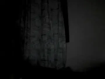 Sassylilmama  live sex cam