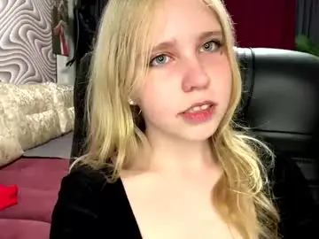 Wilhelminafraker  live sex cam