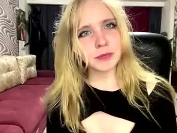 Wilhelminafraker  live sex cam