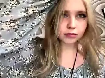Wilhelminafraker  live sex cam