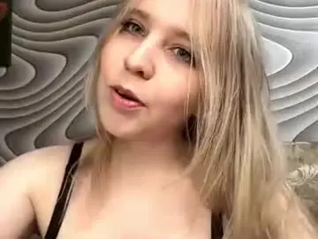 Wilhelminafraker  live sex cam