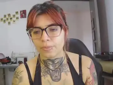 Alanna_redd  live sex cam