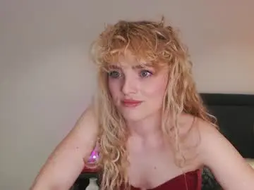 Annaevv  live sex cam