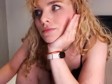 Annaevv  live sex cam