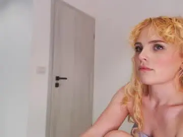 Annaevv  live sex cam