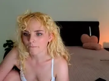 Annaevv  live sex cam