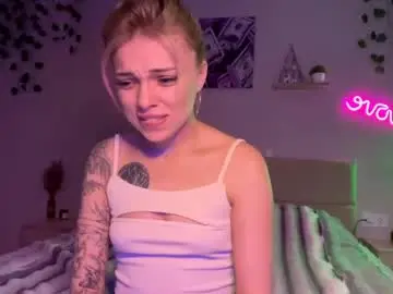 Candyrass  live sex cam