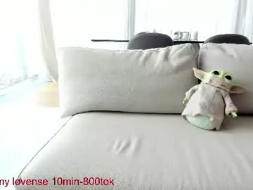 Carolinaherera  live sex cam