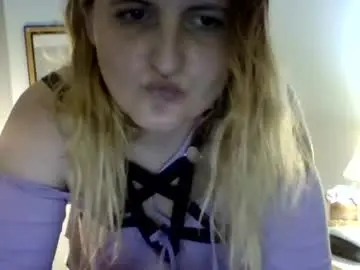 Cutebimbodoll  live sex cam