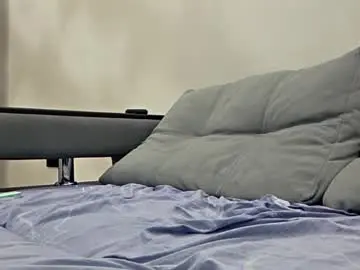 Evadevis  live sex cam