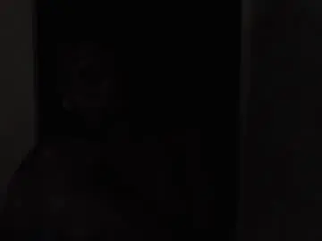 Hornyxmamacita  live sex cam