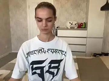 Kimbramanatt  live sex cam