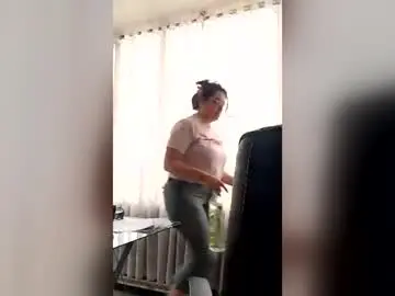 Latinwishes  live sex cam