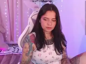 Laurensmiith  live sex cam