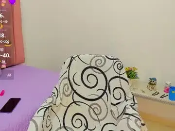 Lindsey8  live sex cam