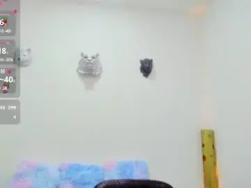 Lindsey8  live sex cam