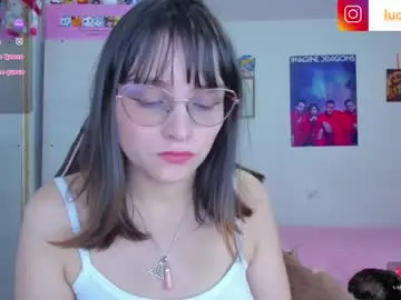 Lucy_hess_  live sex cam