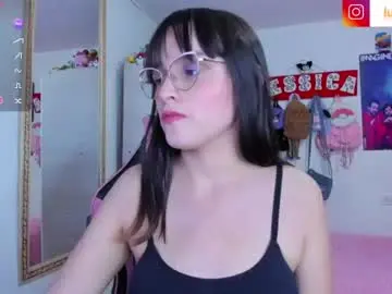 Lucy_hess_  live sex cam