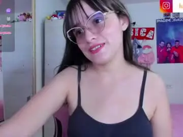 Lucy_hess_  live sex cam