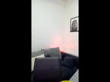 Mia_muuur  live sex cam