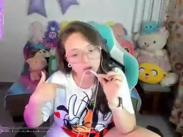 Aria_alaia  live sex cam