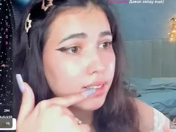 Diara_lan  live sex cam