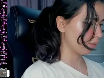 Diara_lan  live sex cam