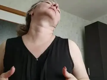 Edithmanning  live sex cam