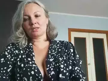 Edithmanning  live sex cam