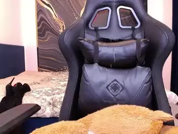 Flirtdeea  live sex cam