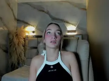 Lia_bloom22  live sex cam