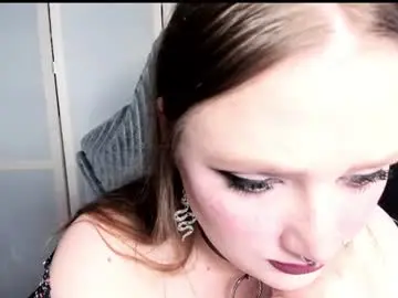 Motorkate  live sex cam