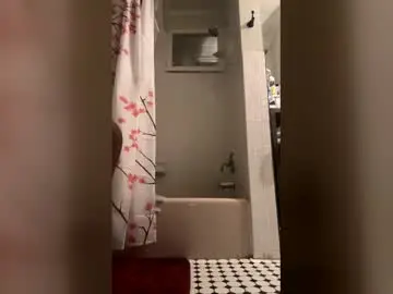 Onlychocolatechip  live sex cam