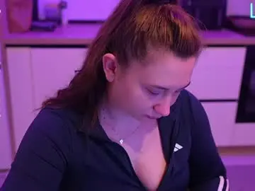 Pawg_official  live sex cam