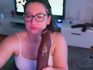Pawg_official  live sex cam