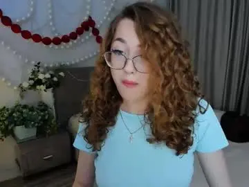 Sereneflame  live sex cam