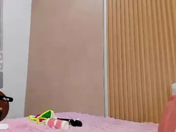Stephany_summer  live sex cam
