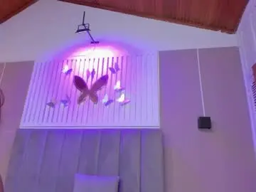 Beauty_milf4  live sex cam