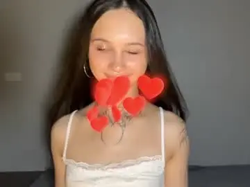Cecilystromain  live sex cam