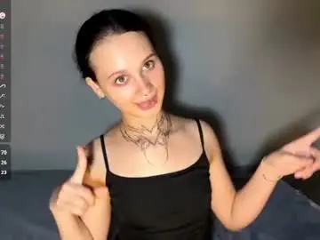 Cecilystromain  live sex cam