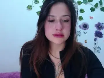 Cute_isaa  live sex cam