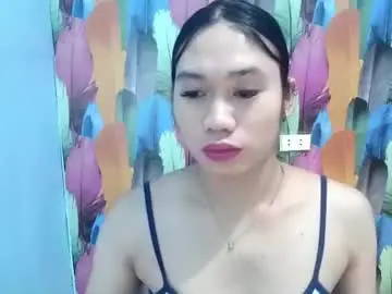 Femme_aiza  live sex cam
